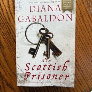 The Scottish Prisoner novel by Diana Gabaldon paperback